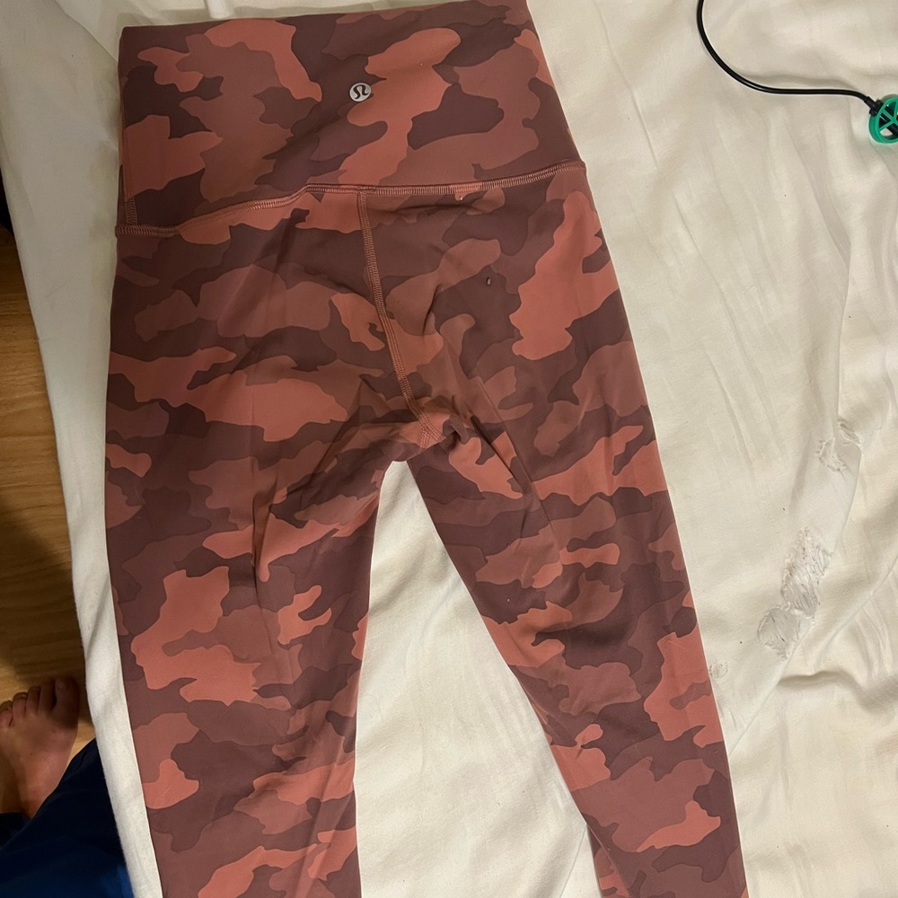 Lululemon Wunder Train Leggings
